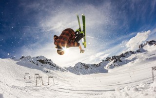 ayx|中超激战，张玉宁独造三球引领国安客场4-1大胜武汉长江，姜祥佑传射闪耀