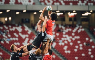 【爱游戏体育】U16国少队9比0横扫对手迎开门红，主教练杨晨特别致谢幕后英雄