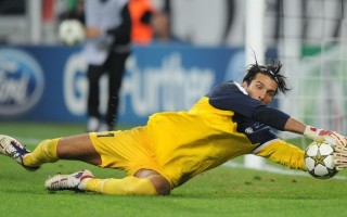 爱游戏体育：西部NBA杯四分之一决赛明日开战，ESPN预测雷霆胜率高达89%太阳11%能否逆天改命？